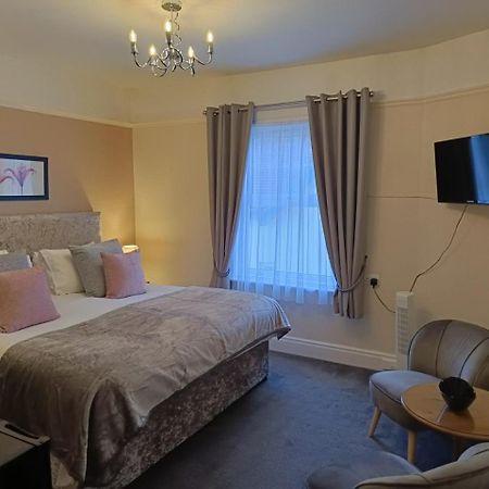 Kingsholm Guest House Торкі Екстер'єр фото